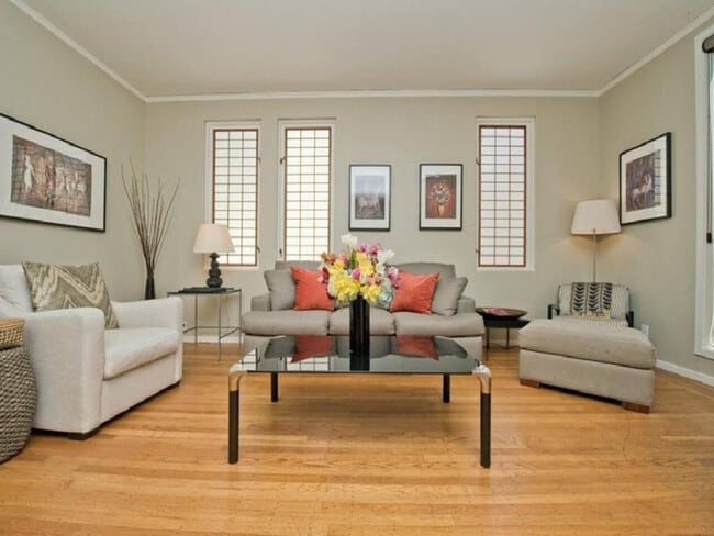 Building Photo - 1 Telegraph Hill Blvd