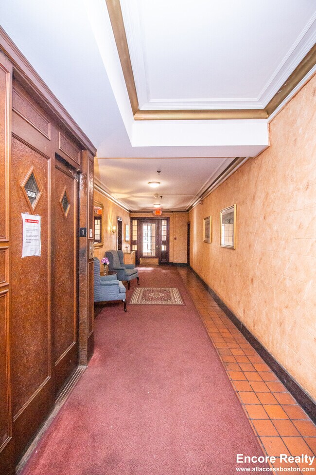 Building Photo - 1945 Commonwealth Ave