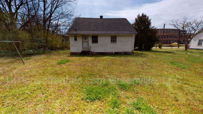 Building Photo - 359 Carney St