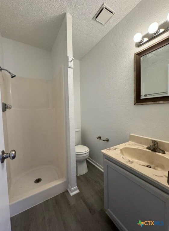 Building Photo - 1815 Cedarhill Dr