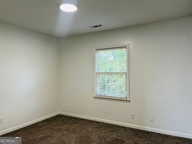 Building Photo - 207 Harwell Ave