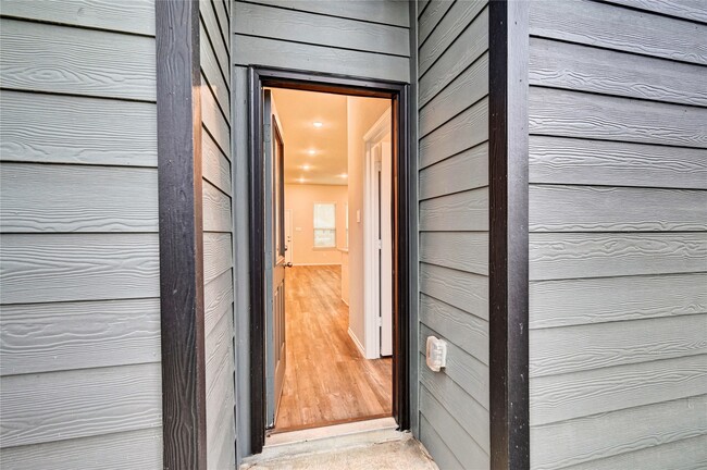 Building Photo - 10196 Barberry St