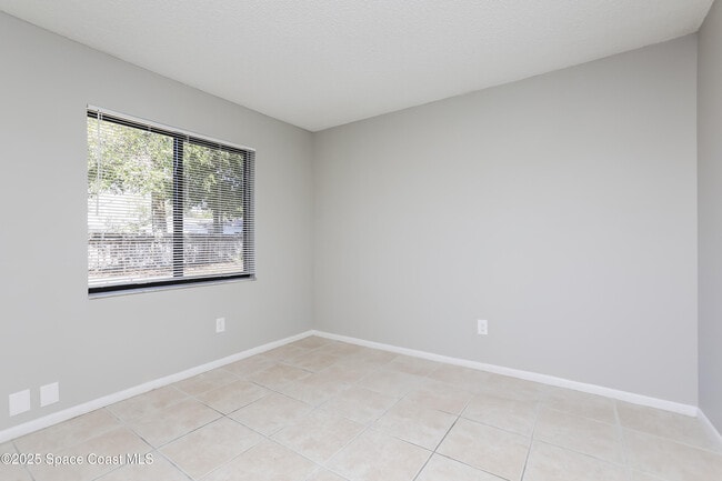 Building Photo - 1190 Wedgewood Ln
