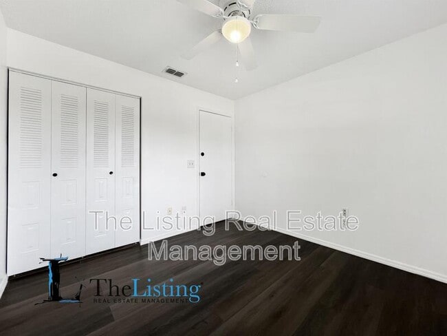 Building Photo - 1317 Coolridge Dr