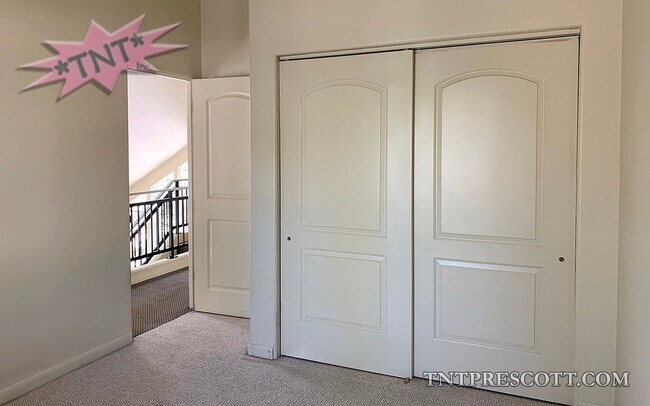 Building Photo - Prescott Home In The Pines