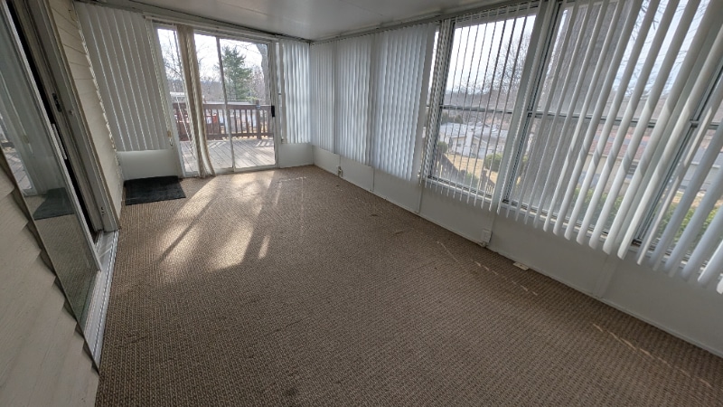 Building Photo - 809 Delhurst Dr