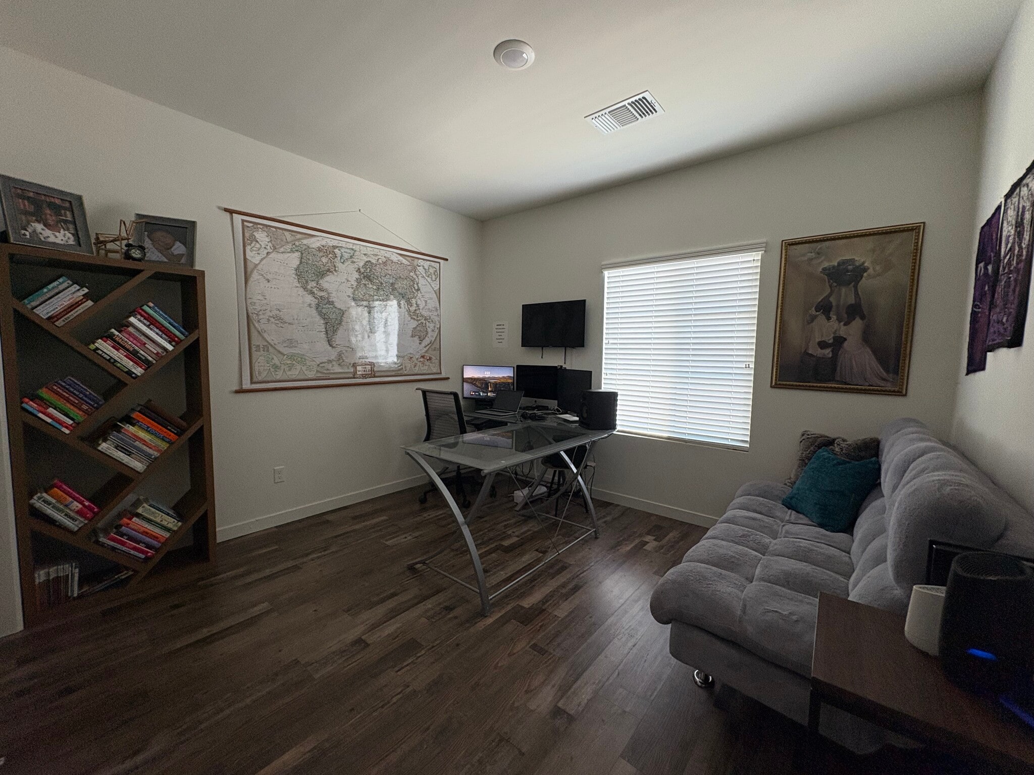 Building Photo - 12422 Piano Dr