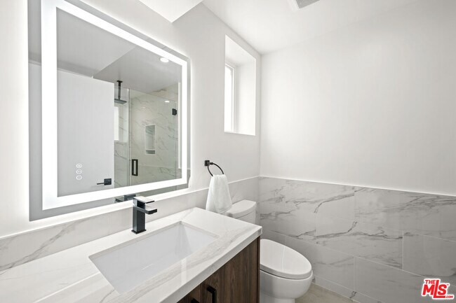 Building Photo - 1959-1952 Preuss Rd