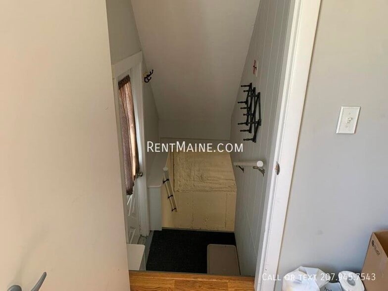 Building Photo - 1844 Essex St