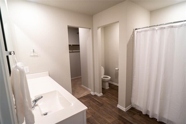 Building Photo - 12509 Brahmin Dr