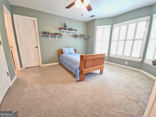 Building Photo - 9373 Kingston Crossing Cir