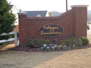 Building Photo - 665 Brook Trail