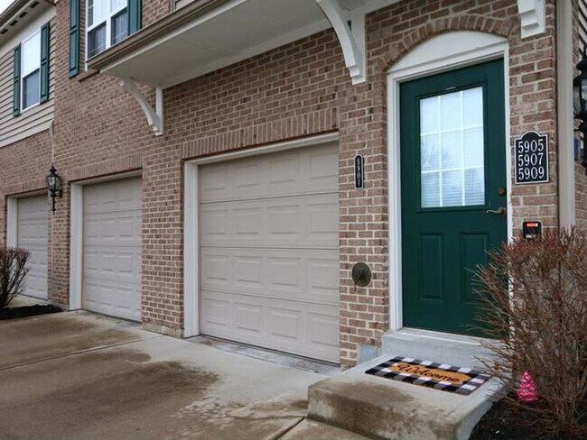 Building Photo - 5901 Boulder View