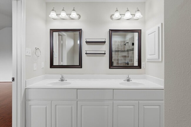 Building Photo - 12553 Canyon Hill Drive