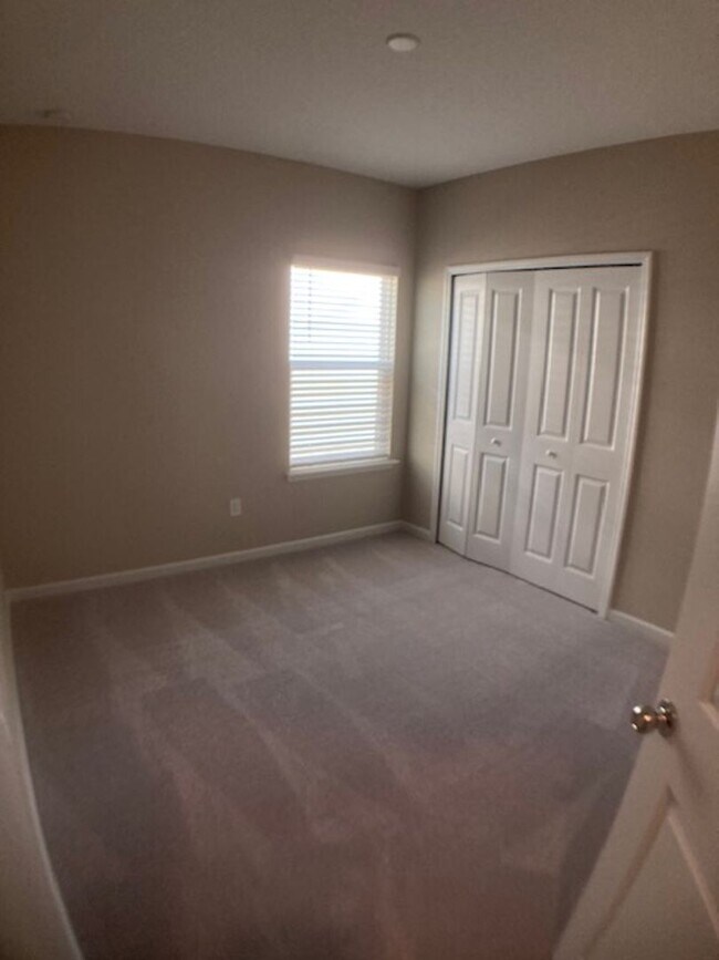 Building Photo - 10211 Moran Ct