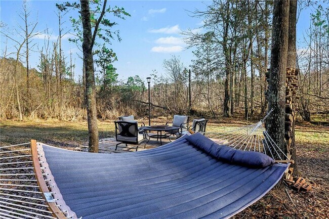 Building Photo - 241 Nacoochee Dr