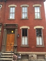Building Photo - 1339-2 W North Ave