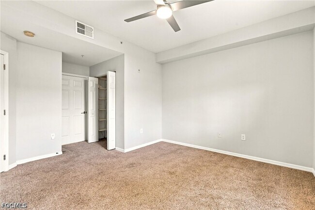 Building Photo - 15417 Bellamar Cir