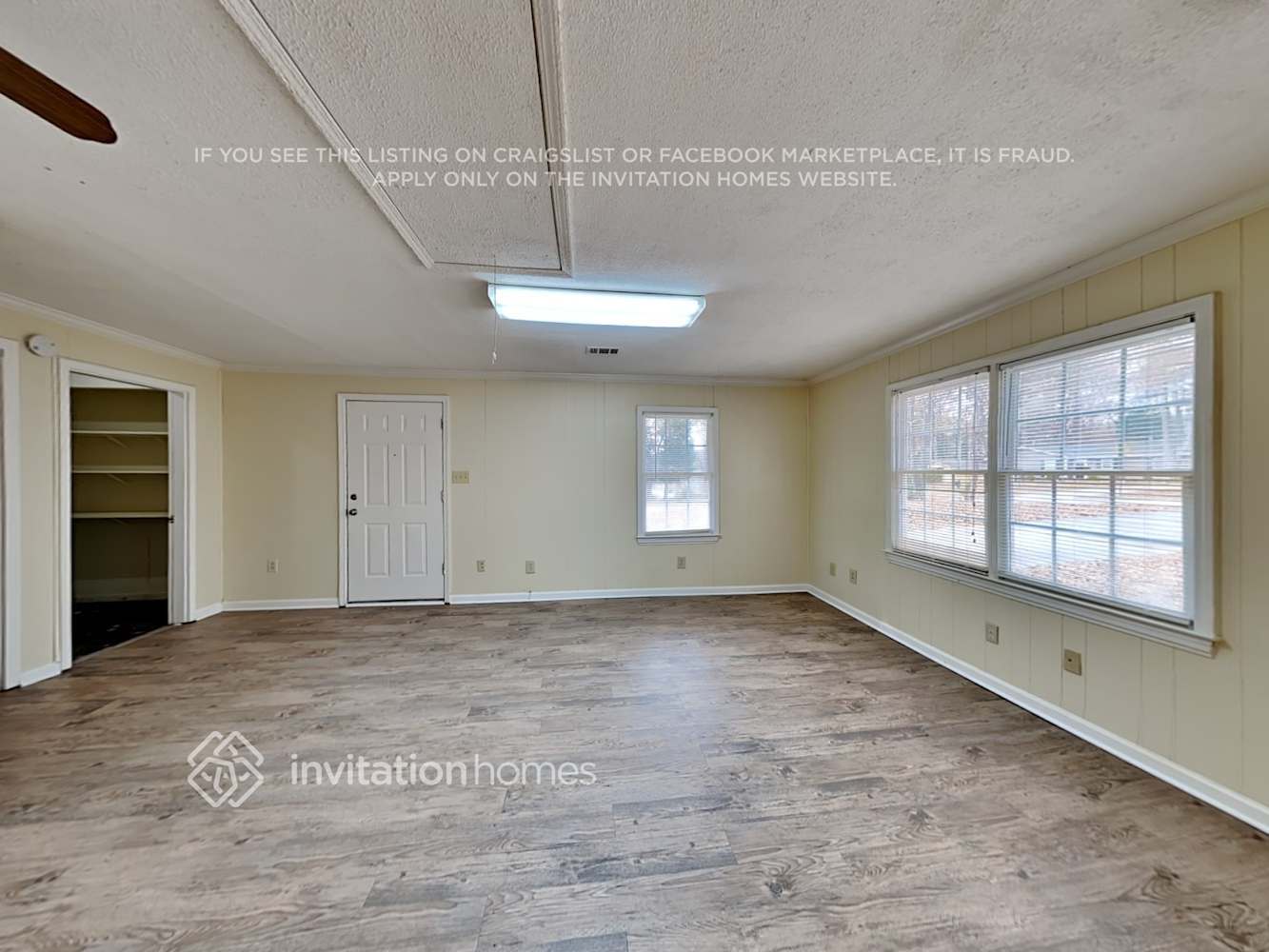 Building Photo - 1009 Monopoly Dr