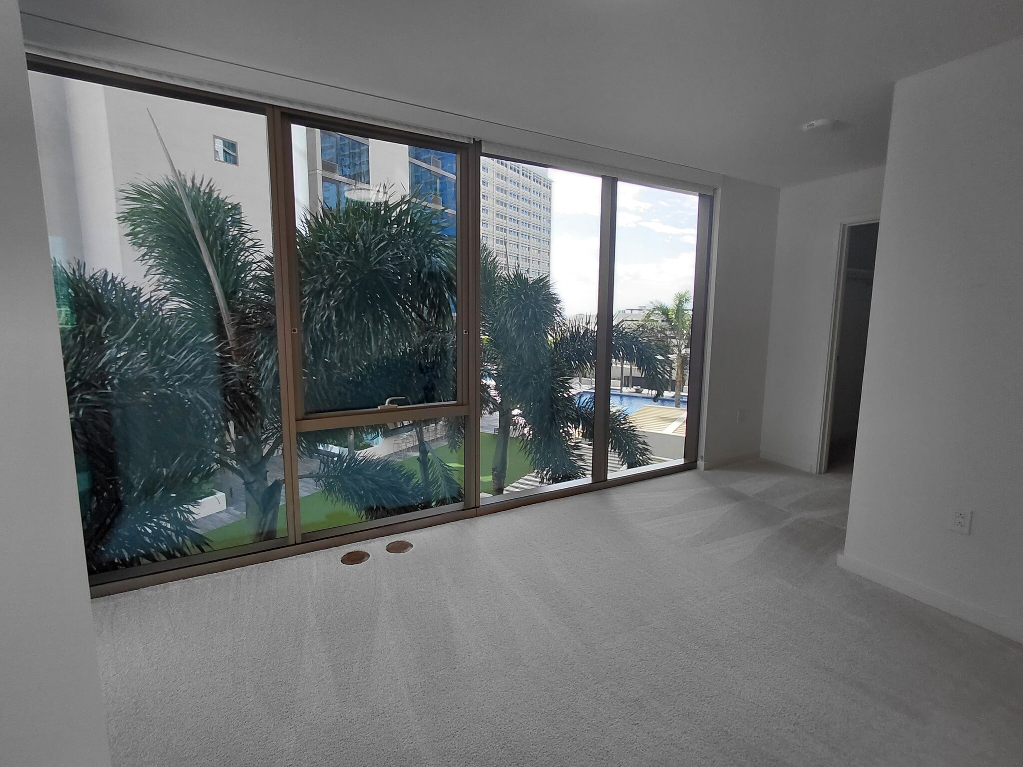 Building Photo - 1388 Kapiolani Blvd