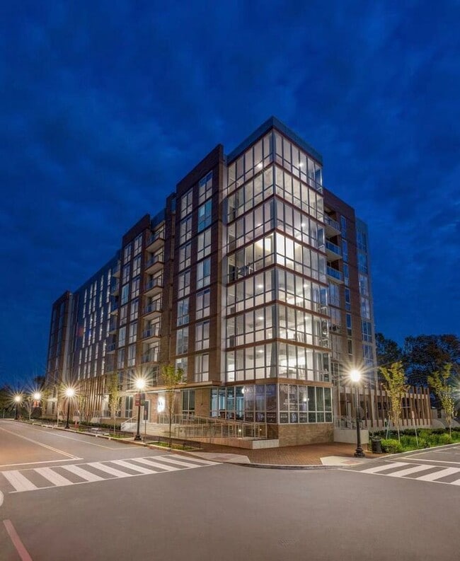 Building Photo - 88 V St SW