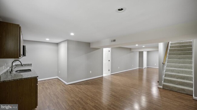 Building Photo - 9705 Eclipse Pl