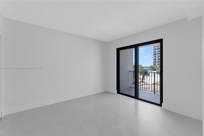 Building Photo - 1201 S Ocean Dr