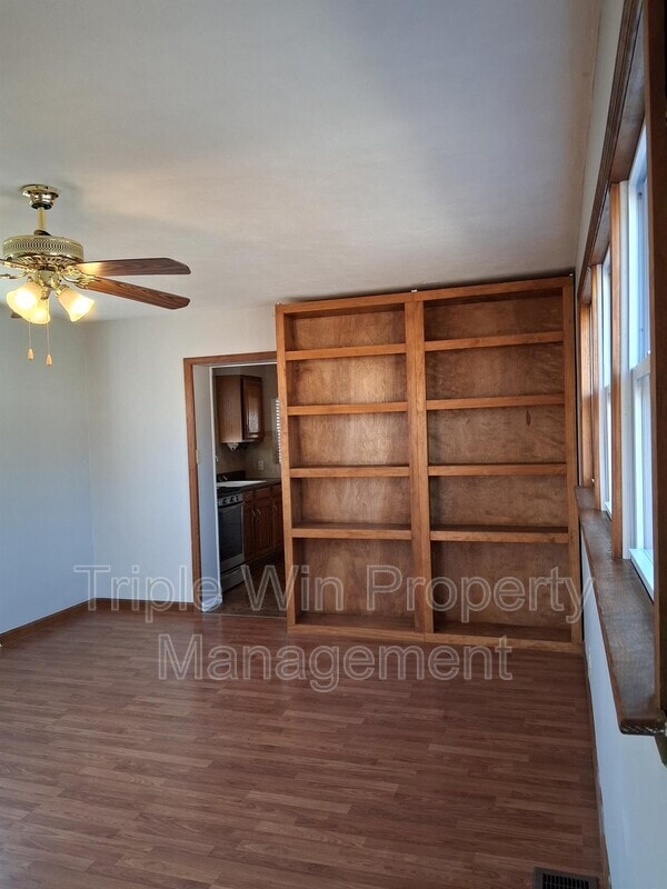 Building Photo - 313 Carthage Ave