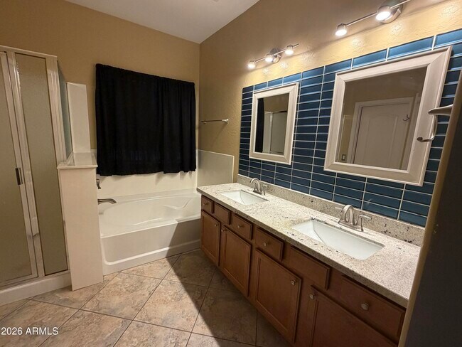 Building Photo - 17841 W Acapulco Ln