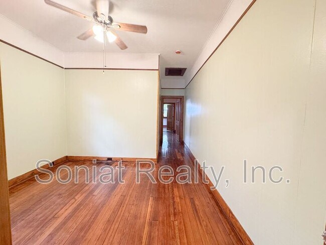 Building Photo - 2632 O'Reilly St