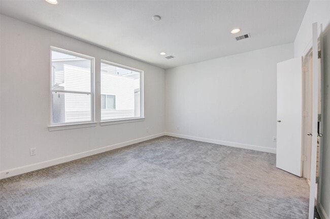 Building Photo - 1743 Eado Point Ln