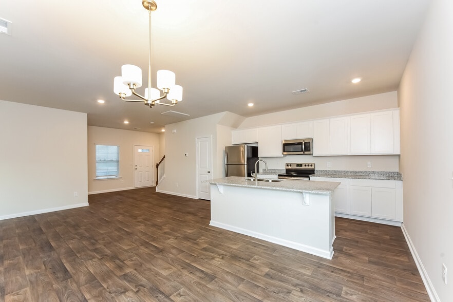 Building Photo - 306 High Grv Wy