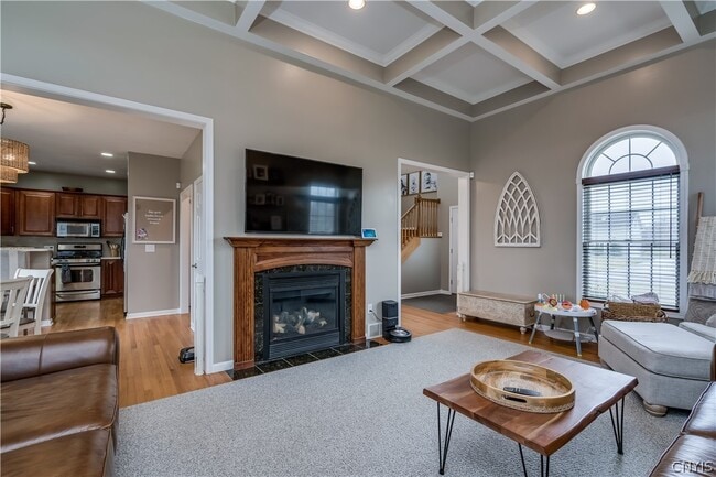 Building Photo - 117 MillCreek Ln