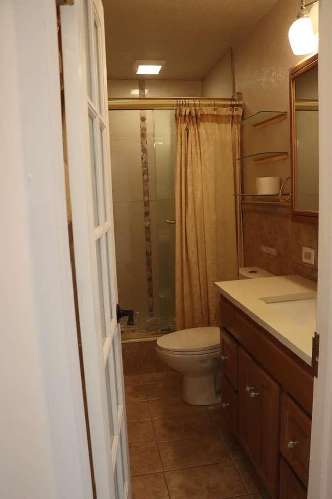 Building Photo - 7774 Orleans St