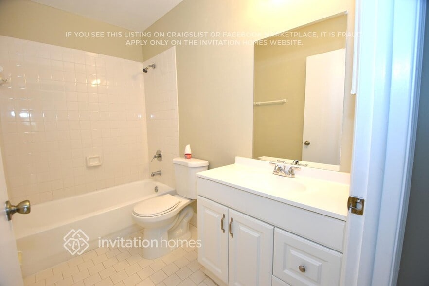 Building Photo - 14233 SW 177th Terrace