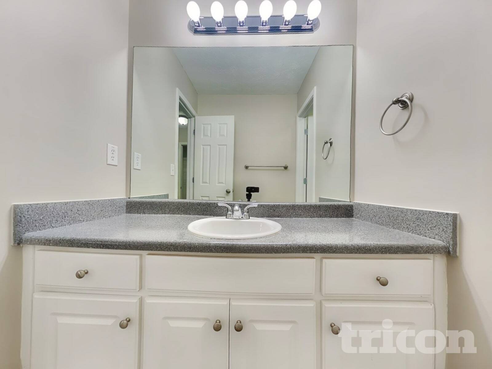 Building Photo - 1279 Wentworth Cove Ct