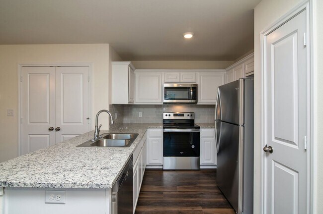 Building Photo - COMING SOON! 3 BEDROOM DUPLEX LOCATED IN WHITERIGHT, TEXAS!