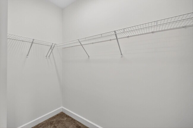 Building Photo - 12347 SW Compass Pt Dr