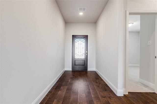 Building Photo - 3029 Hollybrook Ln