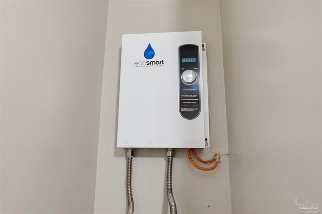 Building Photo - 6366 W Fairfield Dr