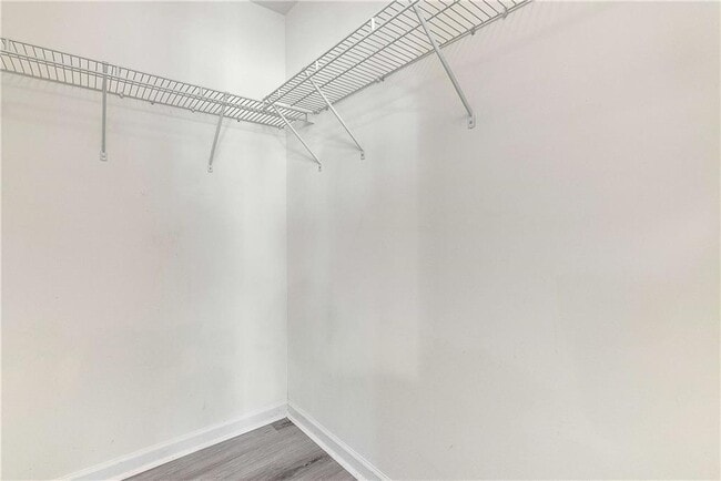 Building Photo - 4003 Labrador Way