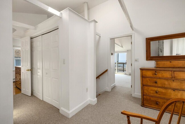 Building Photo - 1304 Ocean