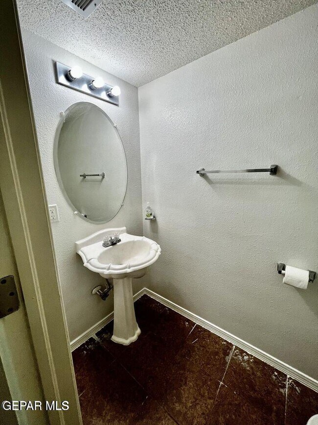 Building Photo - 12701 Francisco Paz Dr