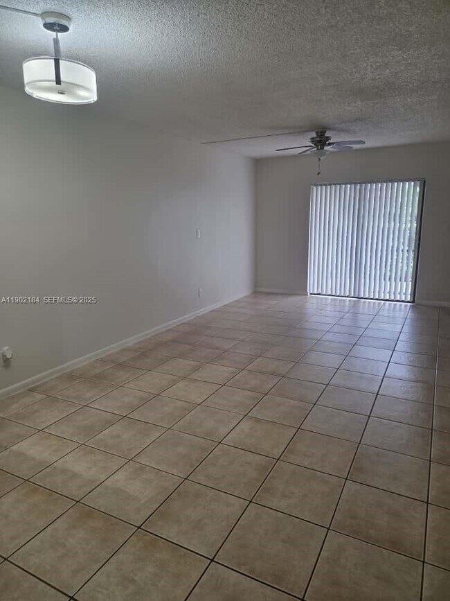 Building Photo - 7406 Woodmont Terrace