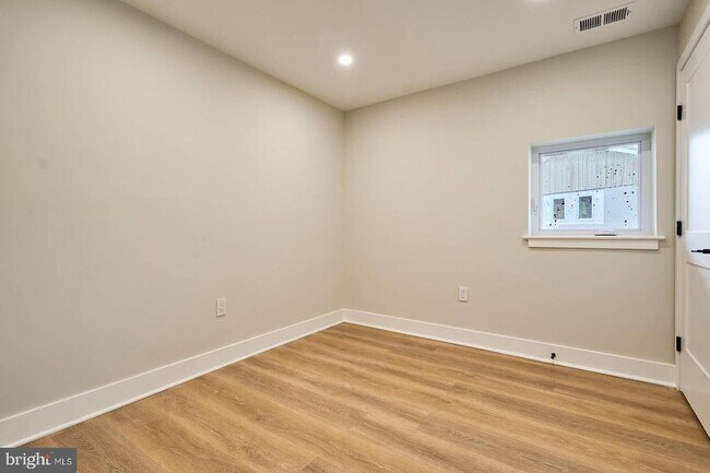 Building Photo - 9300 Riggs Rd