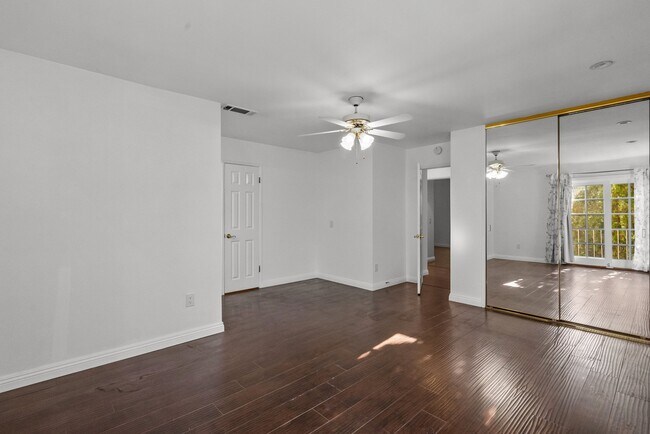 Building Photo - 5010 Balfour Ln