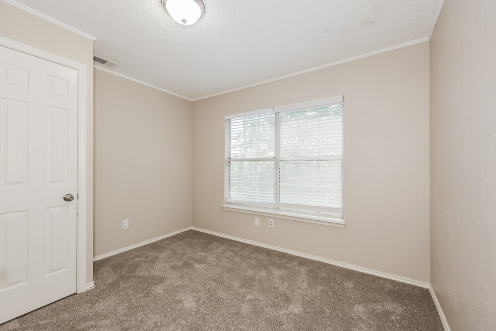 Building Photo - 4117 Mediterranean Dr
