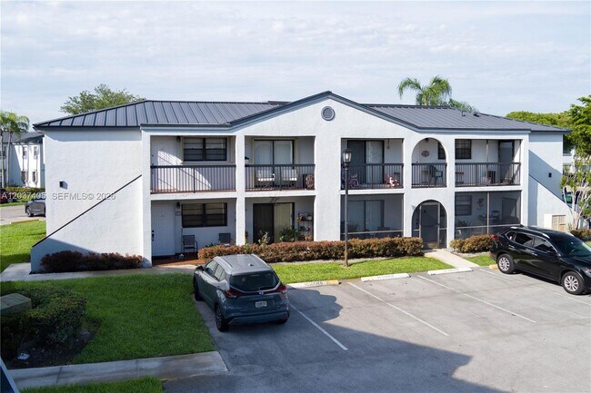Building Photo - 18226 Mediterranean Blvd