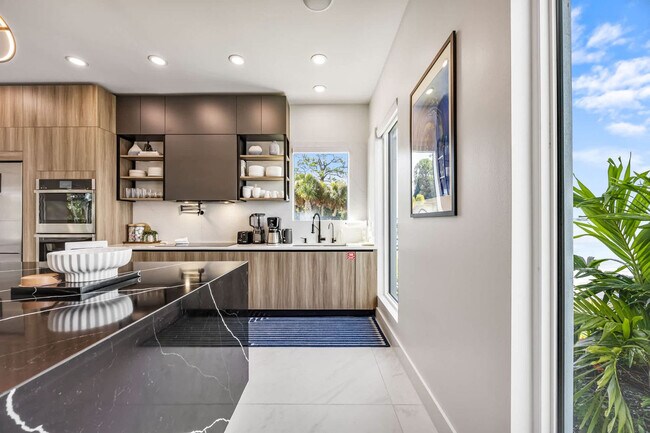 Building Photo - 2175 S Tropical Trail