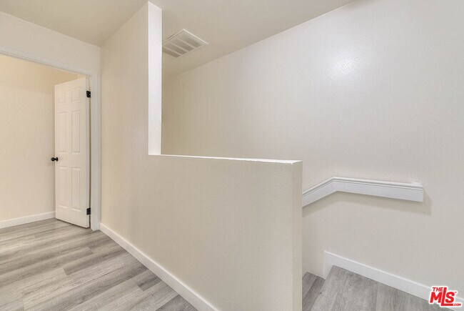 Building Photo - 13810 Funston Ave